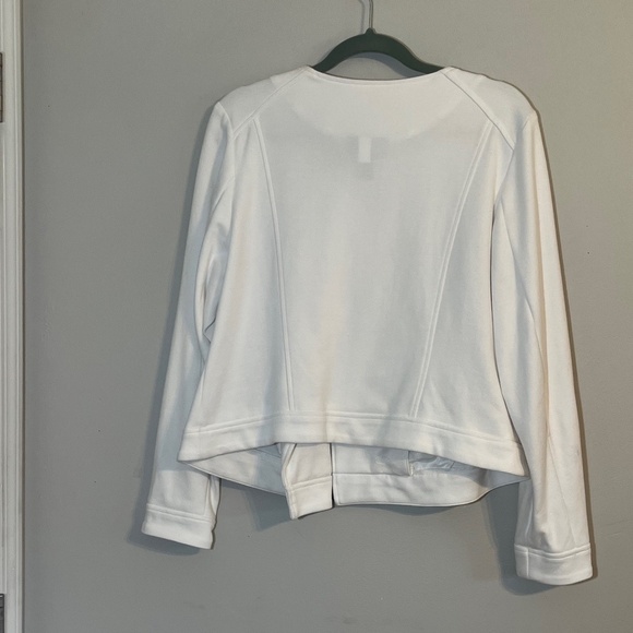 Lane Bryant Womens Jacket Size 16 White Cropped Black Zipper Round Neck Pockets - Picture 8 of 10